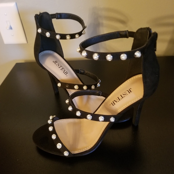 Just Fab NWOT Ellory Black Heels 6 1/2 - Picture 3 of 6